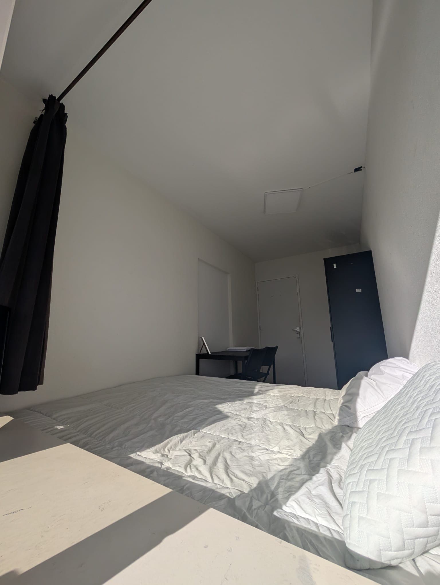 Furnished room with balcony access — Amsterdam Noord — photo 4